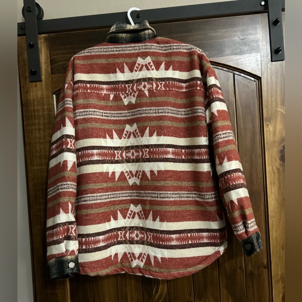 Southern Grace Red and Cream Patterned Utility Jacket - Picture 2 of 7